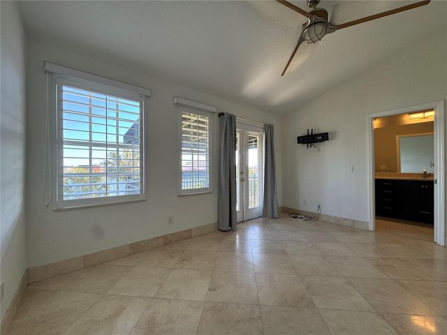 1420 HARBOUR WALK ROAD, Tampa, FL 33602