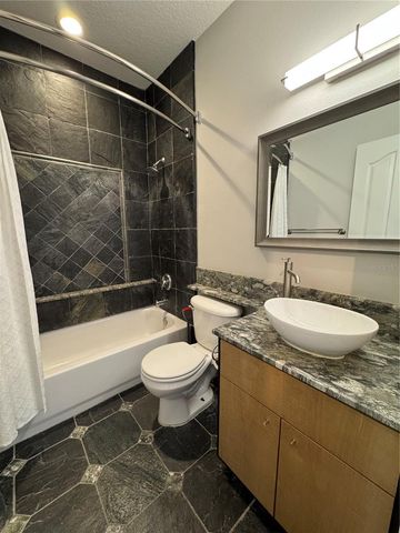 1420 HARBOUR WALK ROAD, Tampa, FL 33602