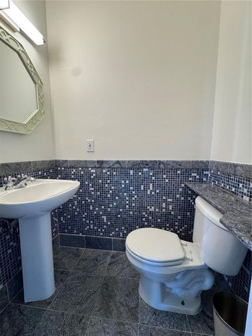 1420 HARBOUR WALK ROAD, Tampa, FL 33602