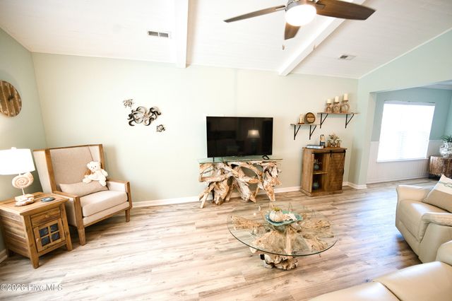 767 Heathers Glen Lane NW, Calabash, NC 28467