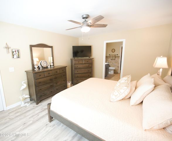 767 Heathers Glen Lane NW, Calabash, NC 28467