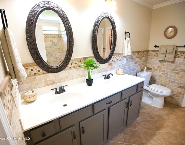 767 Heathers Glen Lane NW, Calabash, NC 28467