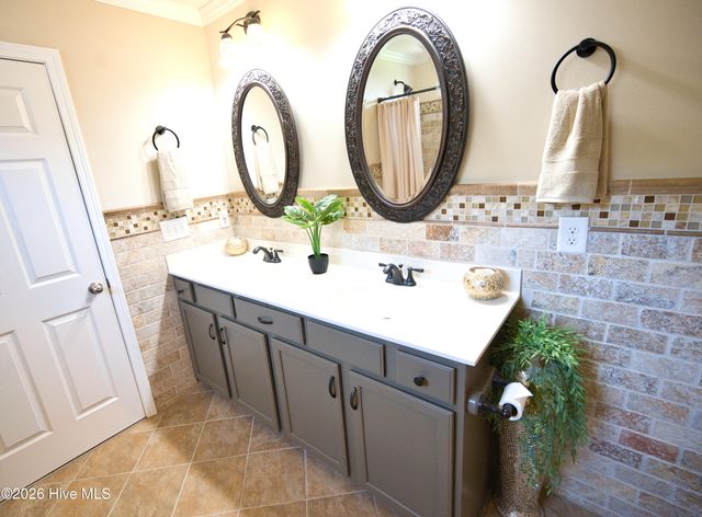 767 Heathers Glen Lane NW, Calabash, NC 28467