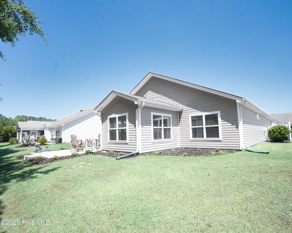 767 Heathers Glen Lane NW, Calabash, NC 28467