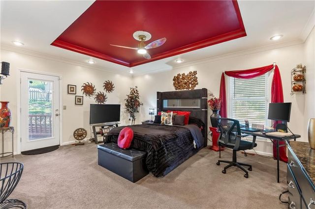 6511 Ridgeway Avenue, Kansas City, MO 64133