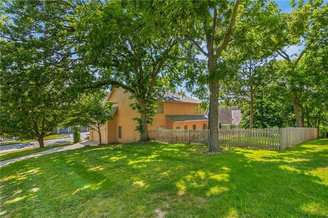 6511 Ridgeway Avenue, Kansas City, MO 64133