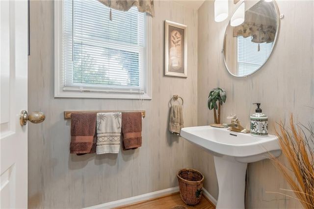 6511 Ridgeway Avenue, Kansas City, MO 64133