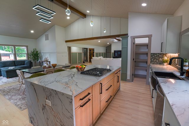 1537 Greer Dell Road, Indianapolis, IN 46260