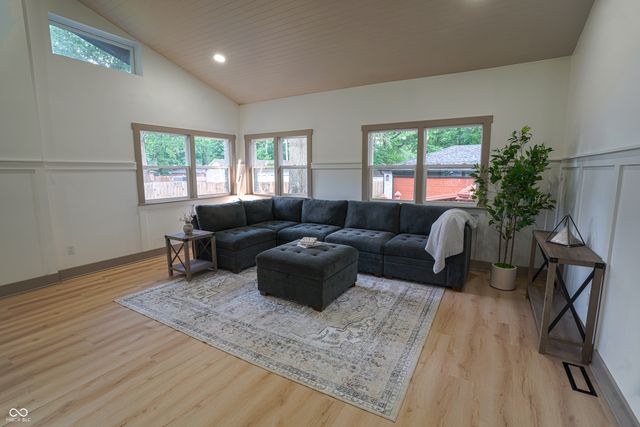 1537 Greer Dell Road, Indianapolis, IN 46260