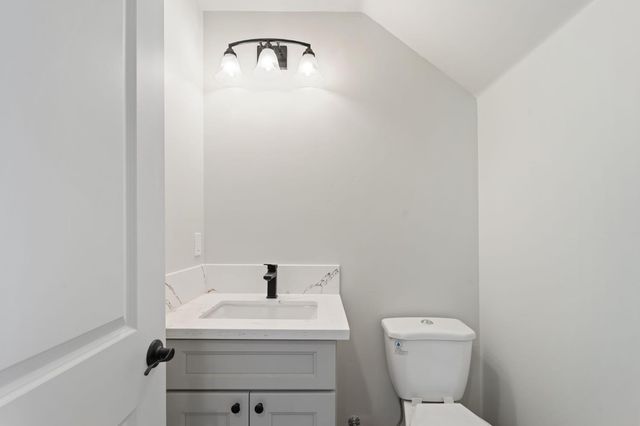 4029 34th St, Sacramento, CA 95820