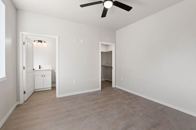 4029 34th St, Sacramento, CA 95820