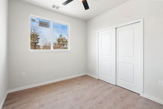 4029 34th St, Sacramento, CA 95820