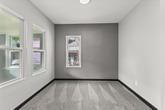 2180 S 60th STREET, West Allis, WI 53219