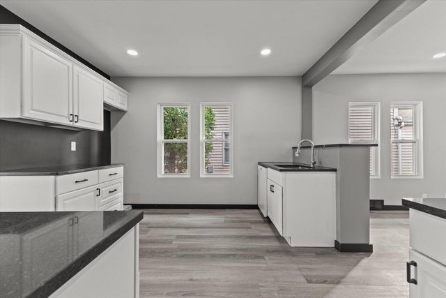 2180 S 60th STREET, West Allis, WI 53219