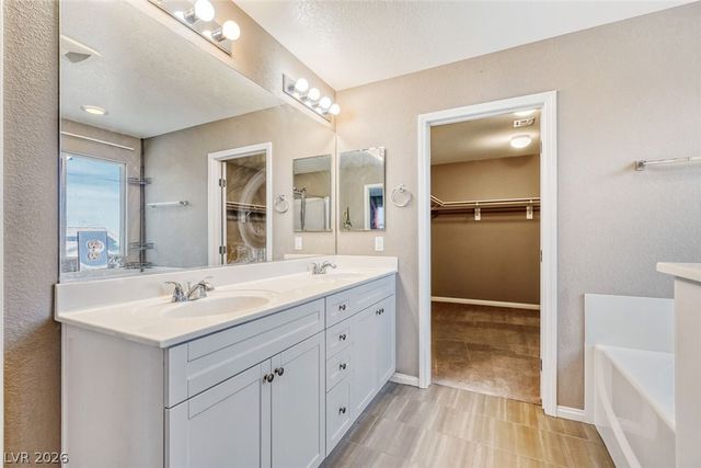 3940 Ravens Court, North Las Vegas, NV 89032