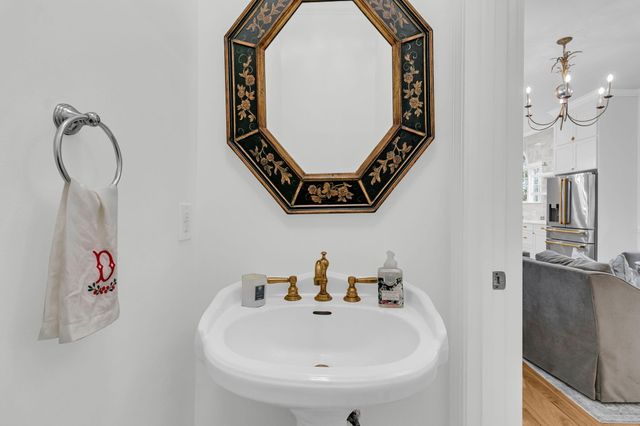 3593 Henrietta Hartford Road, Mount Pleasant, SC 29466