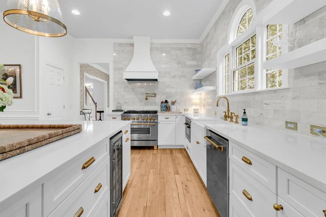 3593 Henrietta Hartford Road, Mount Pleasant, SC 29466