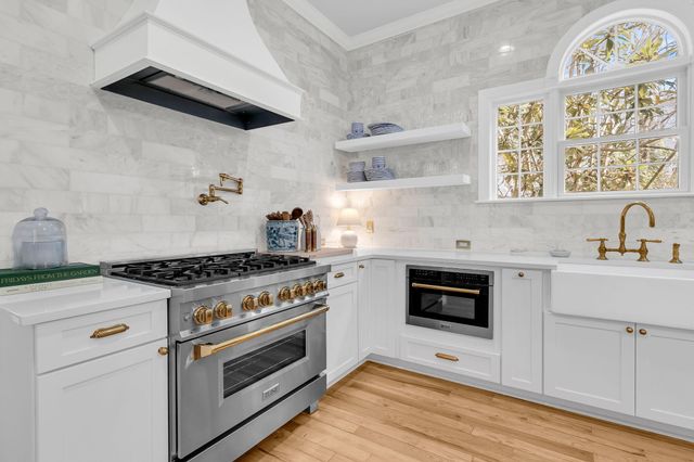 3593 Henrietta Hartford Road, Mount Pleasant, SC 29466