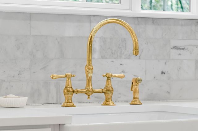 3593 Henrietta Hartford Road, Mount Pleasant, SC 29466