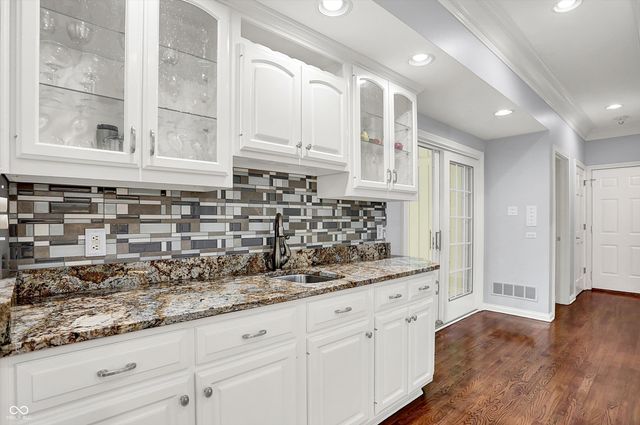 12899 Brighton Avenue, Carmel, IN 46032