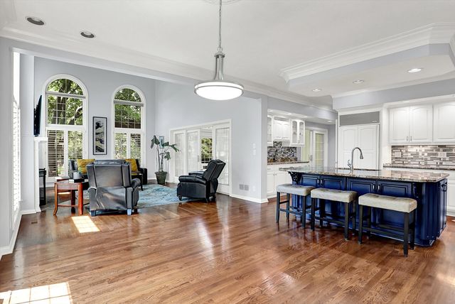 12899 Brighton Avenue, Carmel, IN 46032