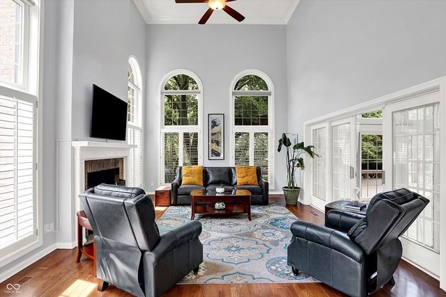 12899 Brighton Avenue, Carmel, IN 46032