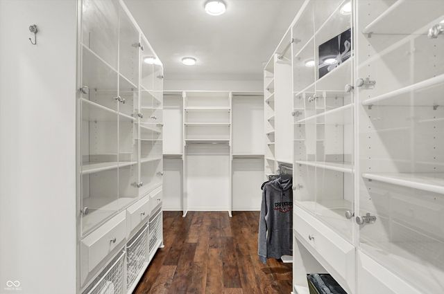 12899 Brighton Avenue, Carmel, IN 46032