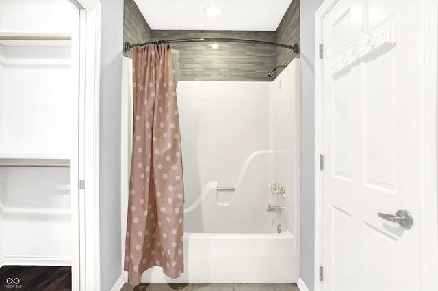 12899 Brighton Avenue, Carmel, IN 46032