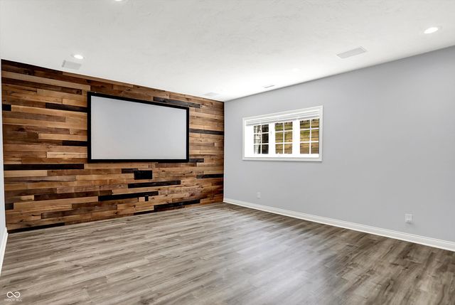 12899 Brighton Avenue, Carmel, IN 46032