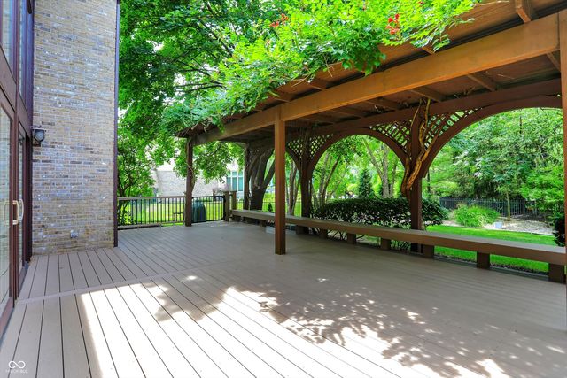 12899 Brighton Avenue, Carmel, IN 46032