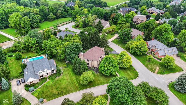 12899 Brighton Avenue, Carmel, IN 46032