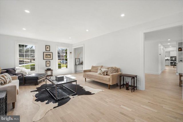 11309 HIDDEN HOLLOW CT, Potomac, MD 20854