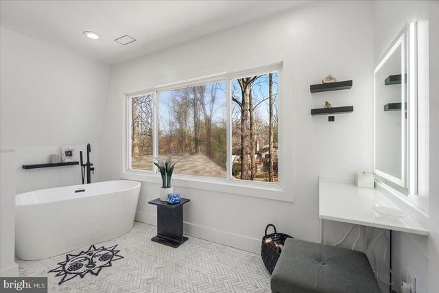 11309 HIDDEN HOLLOW CT, Potomac, MD 20854