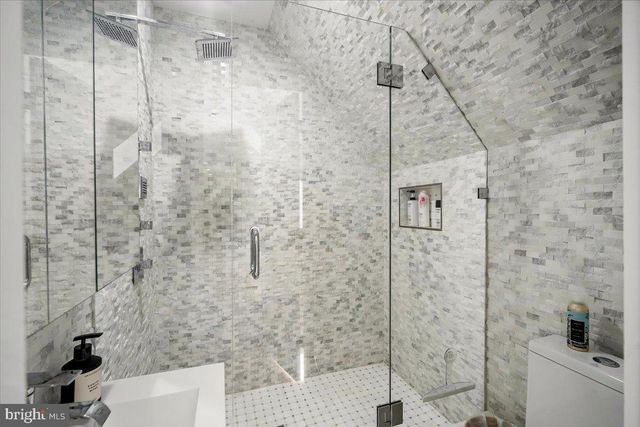 11309 HIDDEN HOLLOW CT, Potomac, MD 20854