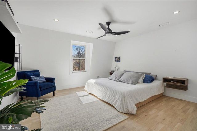 11309 HIDDEN HOLLOW CT, Potomac, MD 20854