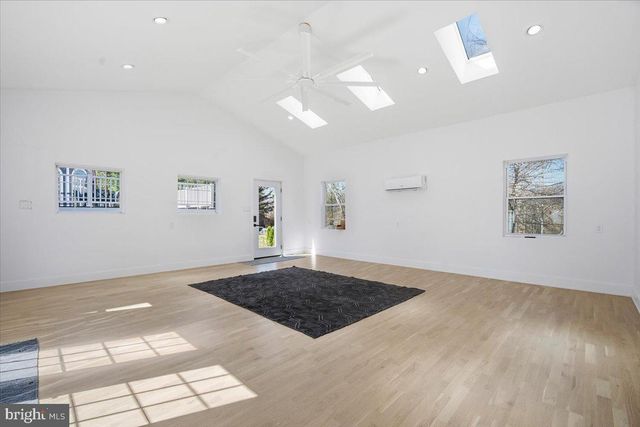 11309 HIDDEN HOLLOW CT, Potomac, MD 20854