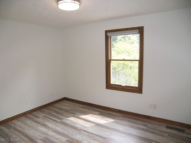 32156 S Roundhead Drive, Solon, OH 44139