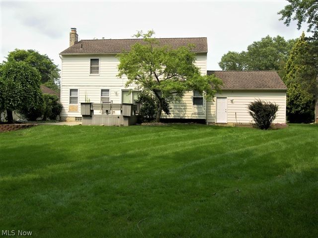32156 S Roundhead Drive, Solon, OH 44139