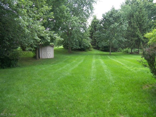 32156 S Roundhead Drive, Solon, OH 44139