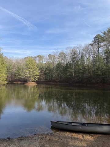 208 Lake Forest Drive, Ellijay, GA 30540