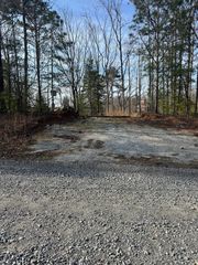 208 Lake Forest Drive, Ellijay, GA 30540