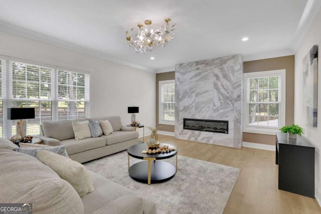 11505 Elkins Road, Roswell, GA 30076