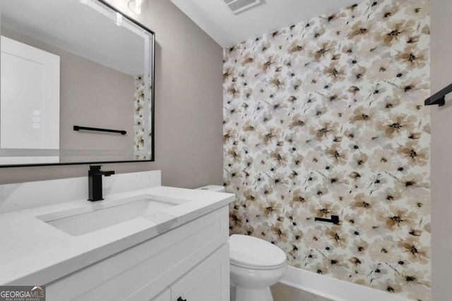 11505 Elkins Road, Roswell, GA 30076