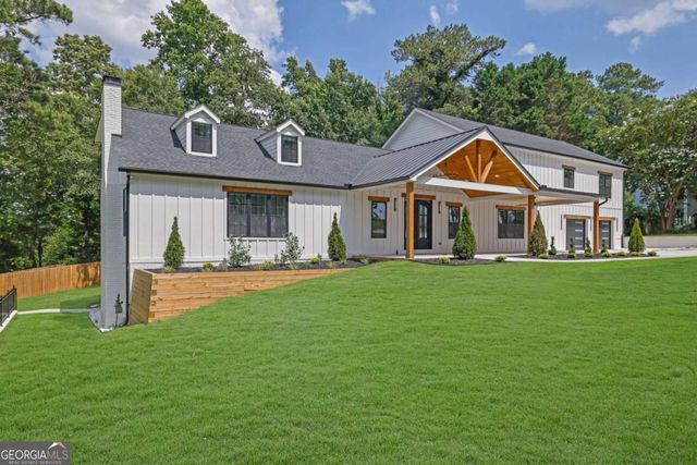 11505 Elkins Road, Roswell, GA 30076