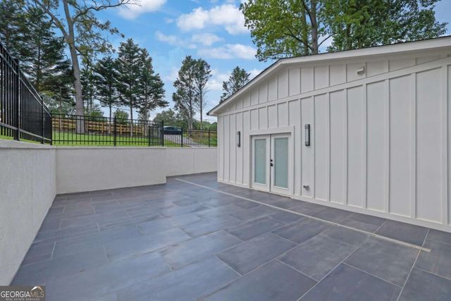 11505 Elkins Road, Roswell, GA 30076
