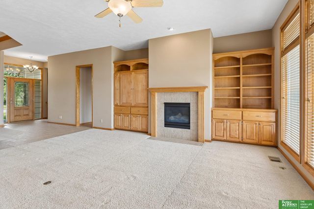 10326 S 179th Street, Omaha, NE 68136