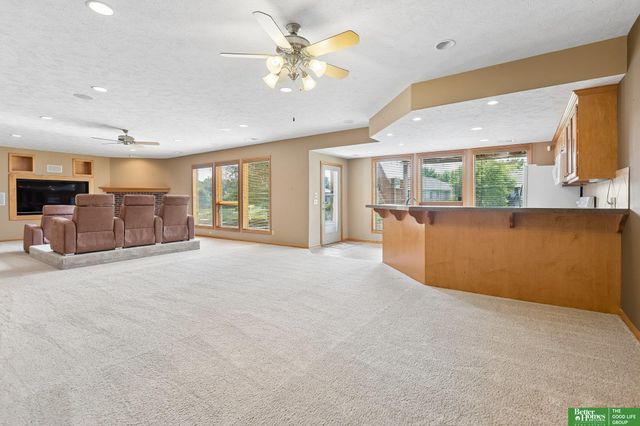 10326 S 179th Street, Omaha, NE 68136
