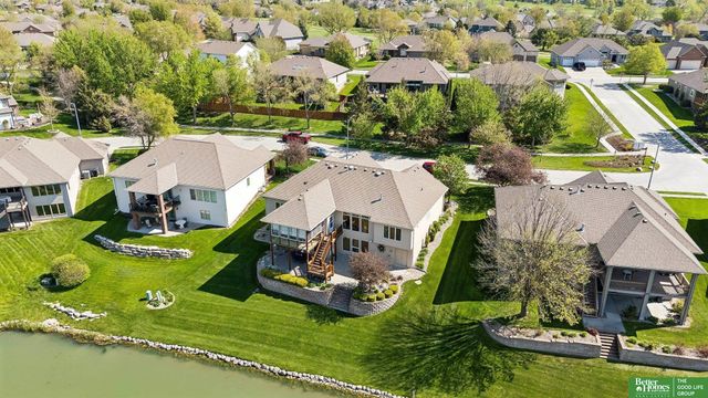 10326 S 179th Street, Omaha, NE 68136