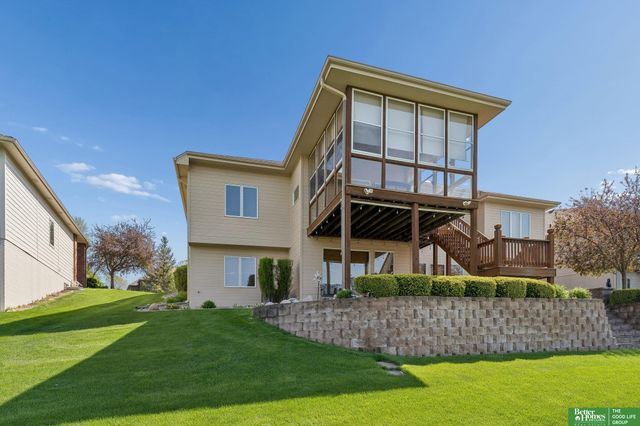 10326 S 179th Street, Omaha, NE 68136