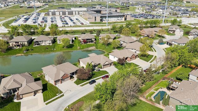 10326 S 179th Street, Omaha, NE 68136